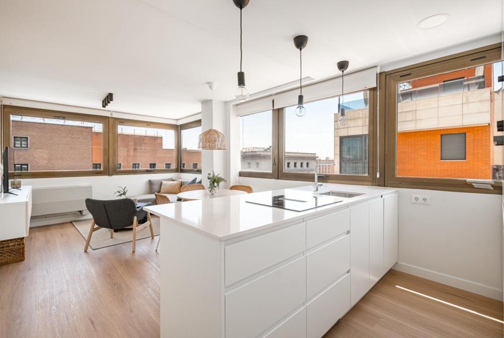 Bernabeu Nuevos Ministerios Apartment