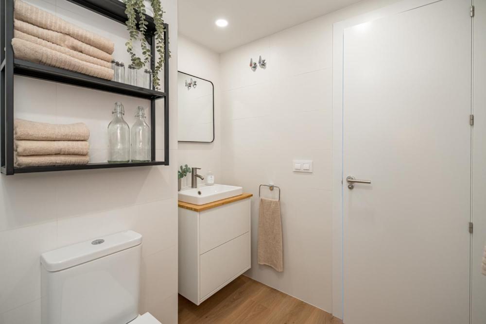 Bernabeu Nuevos Ministerios Apartment Madrid